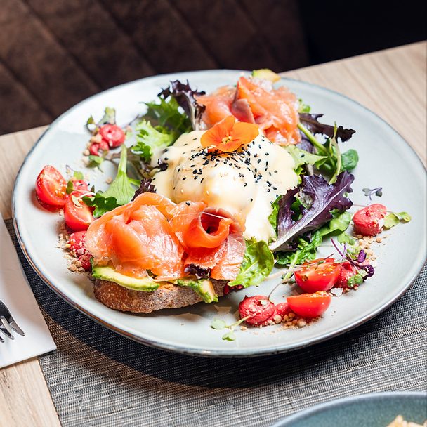 Benedict AVOCADO